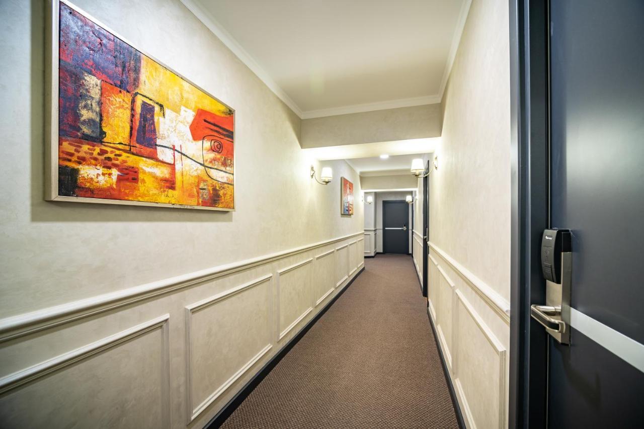 Mildom City Hotel Алматы Экстерьер фото